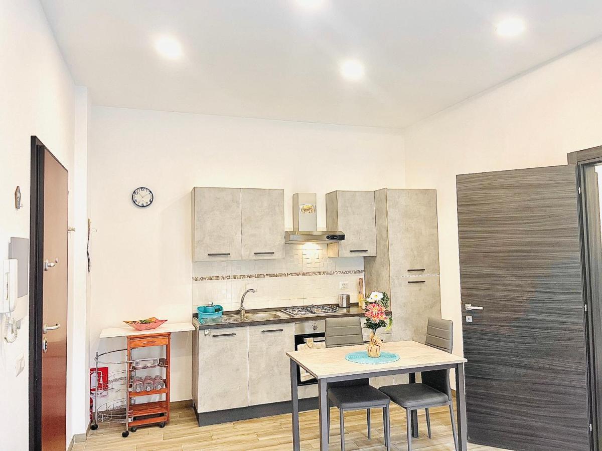 Holiday Home Roma Lacasadivalentina Bagian luar foto